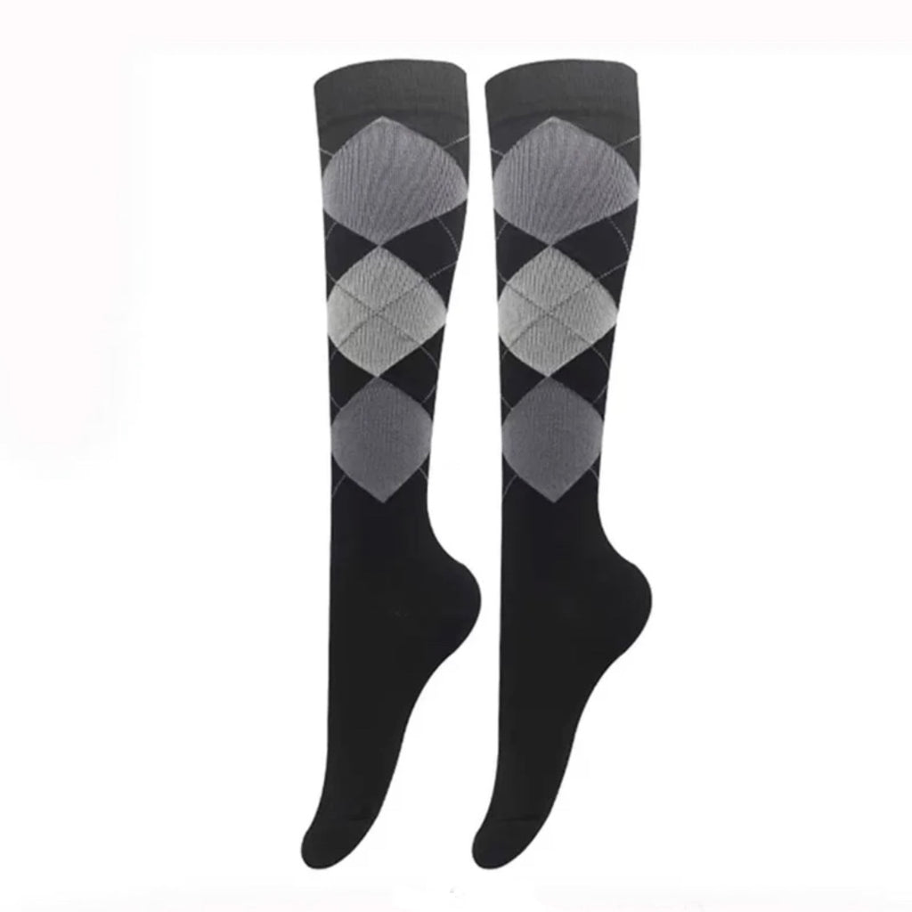 A picture of a pair of argyle pattern socks 